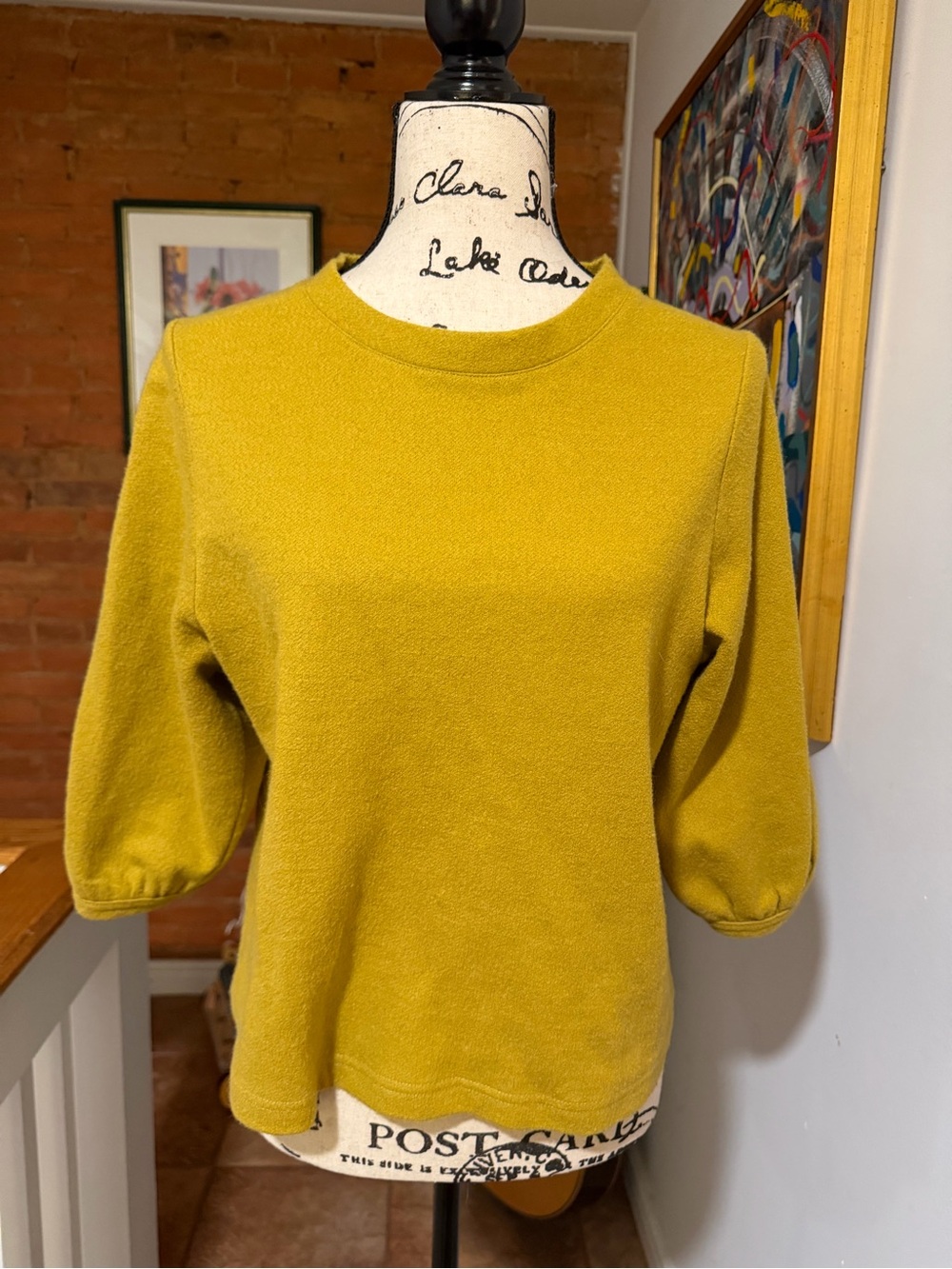 Women's Crewneck Puff-Sleeve Sweater in Mustard Yellow